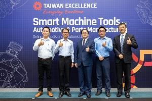 Simon Wang, Executive Vice President, TAITRA(middle) along with company representatives of Tongtai, YDPM , SEYI and Jainnher 
